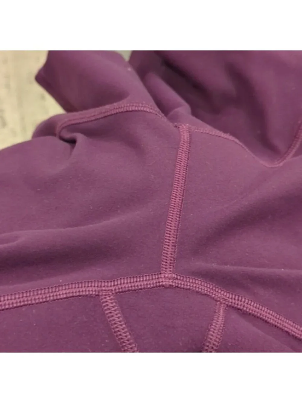 Lululemon Wunder Under Crop (Hi-Rise)Darkest Magenta